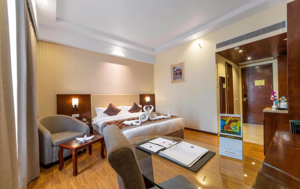 Clarion Inn Jaipur Kukas Εξωτερικό φωτογραφία