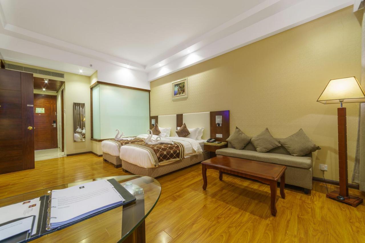 Clarion Inn Jaipur Kukas Εξωτερικό φωτογραφία